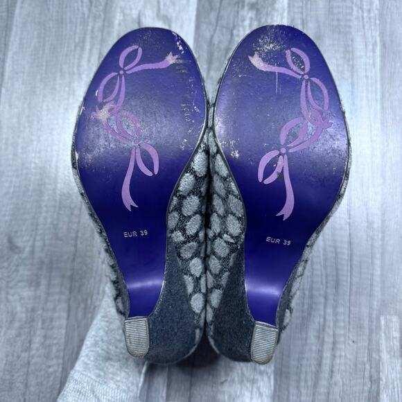 Poetic License Polka Dot Rhinestone Bow Heels Pumps Size 39 8.5 US Y2K Coquette - Picture 3 of 6